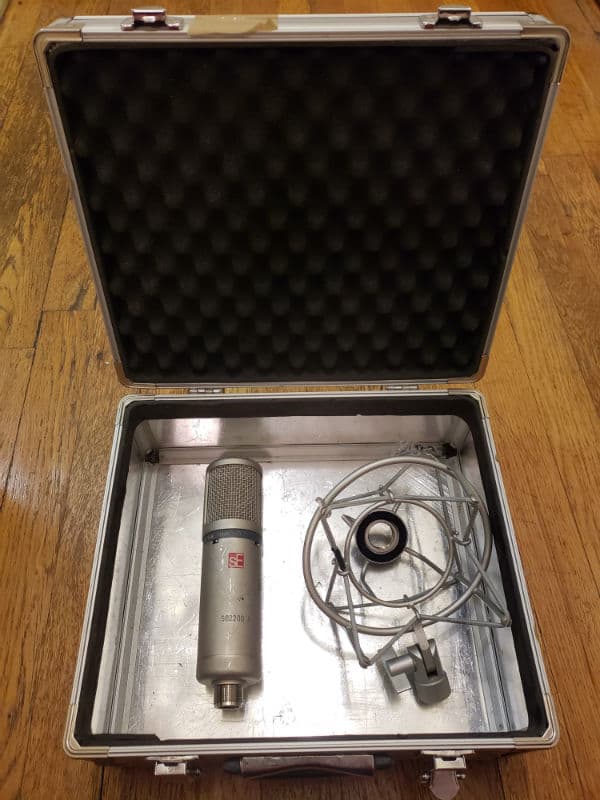 light audio recording 2200a case