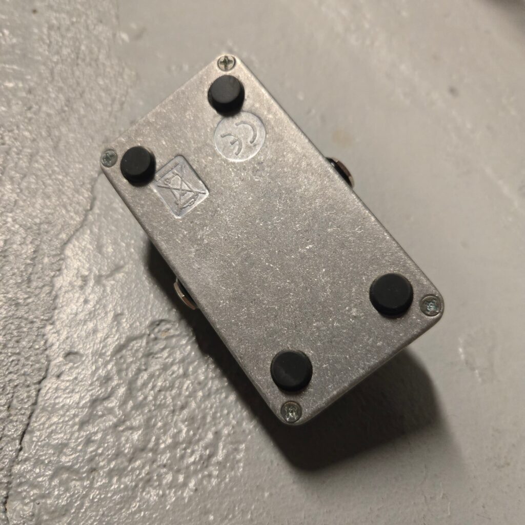 back of electro-harmonix op-amp big muff